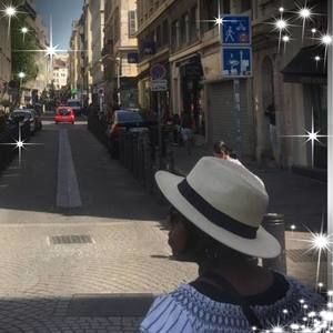 Meet your Posher, Kimberly